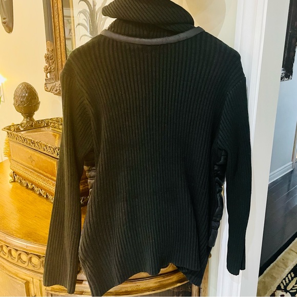 Mossimo Black Jacket - Picture 3 of 7